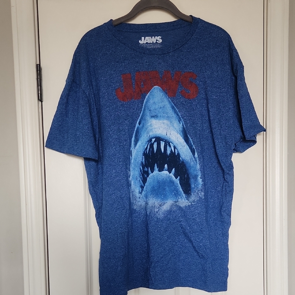 Vibrant Blue Jaws Graphic Short Sleeve Tee